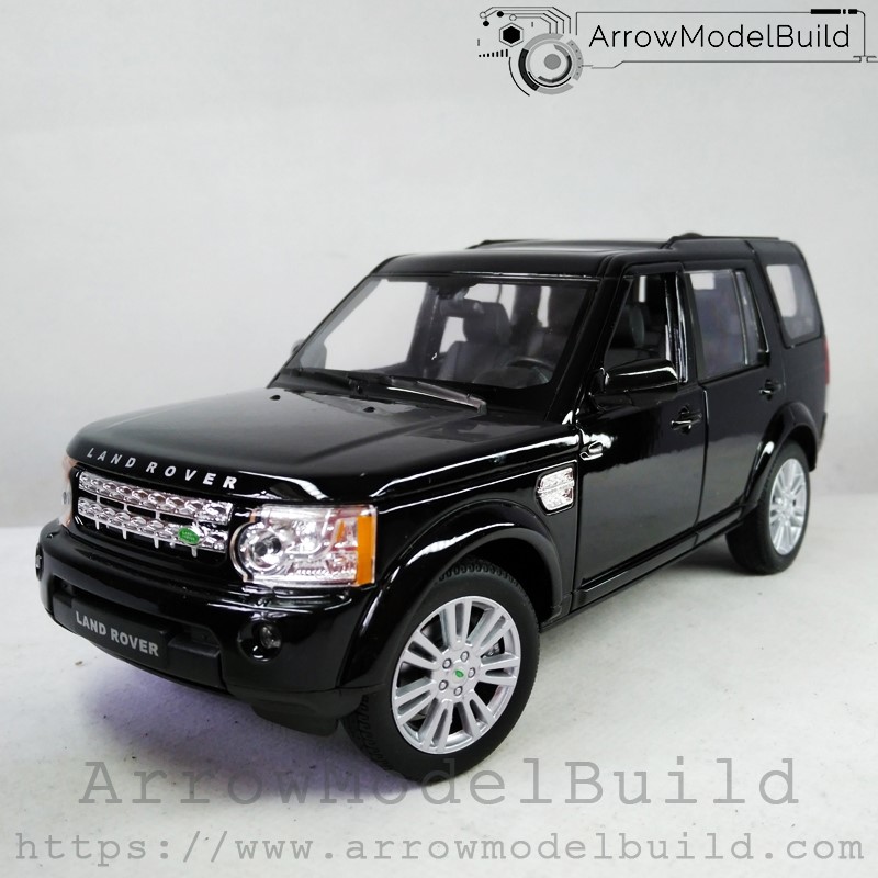 Picture of AeroModelBuild Land Rover Custom Color (4-Bright Black) Built & Painted 1/24 Model Kit